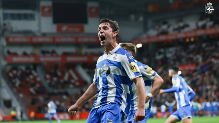 El Dépor de Barcia nunca se rinde: empate de fe en El Molinón