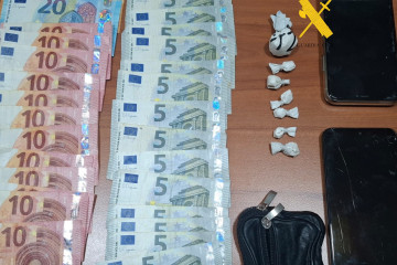 Sustancias y dinero incautado en Burela