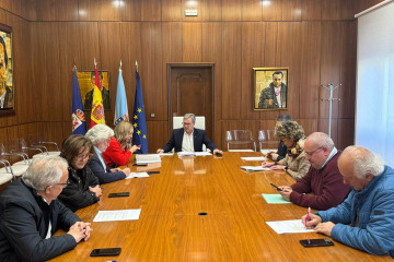 El presidente de la Diputación de Ourense, Luis Menor, encabeza la junta de gobierno provincial