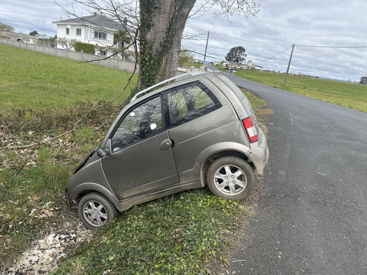 Accidente mortal: muere el conductor de un cuadriciclo ligero en Castro de Rei