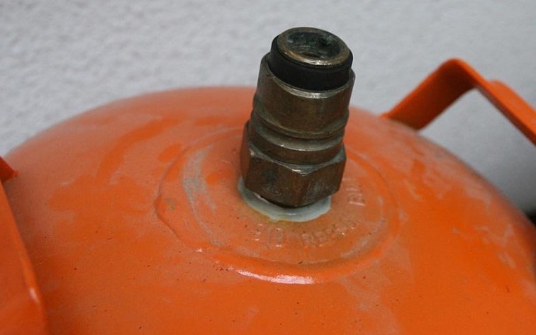La bombona de butano baja por primera vez desde hace un año