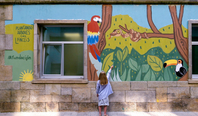 Uno de los murales pintados por estudiantes