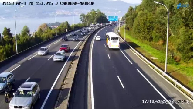 Archivo - Tráfico en la AP-9. Foto de archivo.