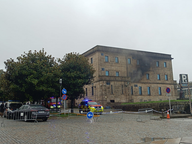 Policías denuncian que trabajan sin calabozos y piden una nueva comisaría tras el incendio de Santiago
