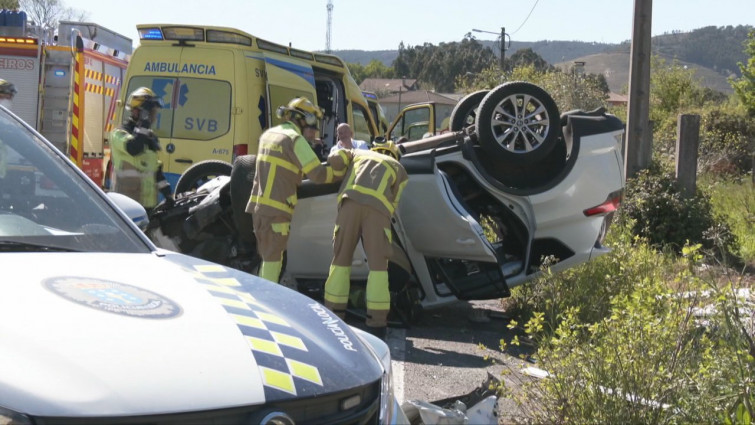 Atropello mortal en Tomiño, donde un turismo sufrió una salída de vía y arrolló a un peatón con muletas