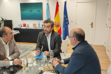 El clúster de turismo se reúne con la Xunta