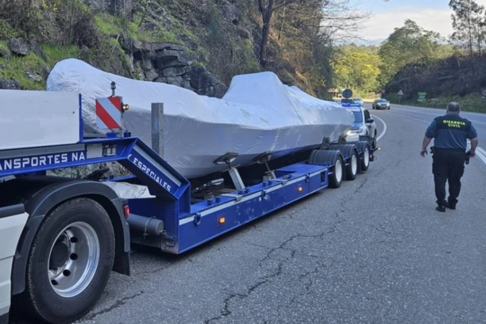 Narcolancha interceptada en Salvaterra