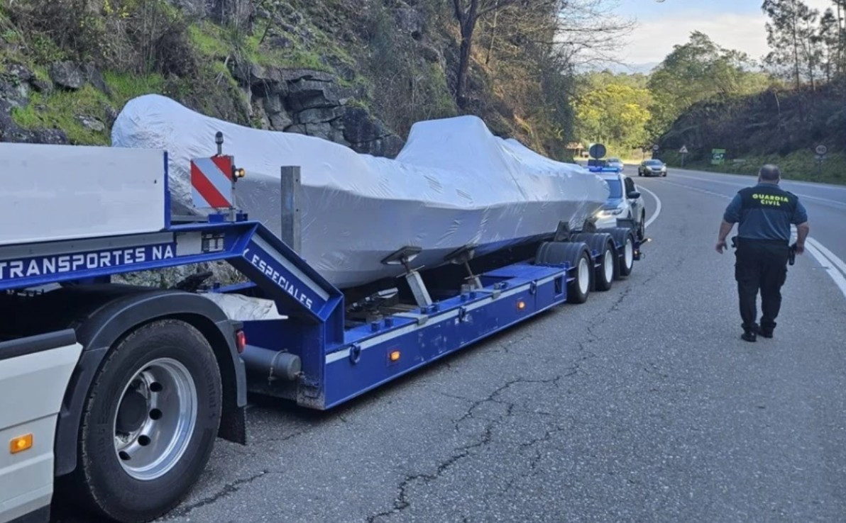 Narcolancha interceptada en Salvaterra