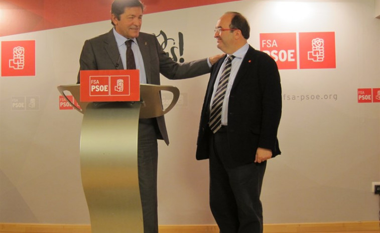 ​PSOE y PSC se reúnen con la voluntad de una 