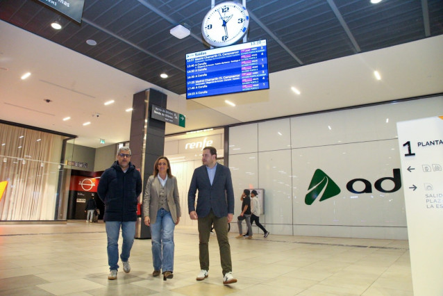 Luisa Sánchez en la estación.