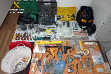 Detenido por robar herramientas por valor de 3.500 euros en dos furgonetas en Nigrán (Pontevedra)