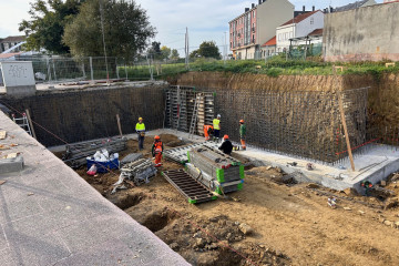 Archivo - Obra de vivienda pública. Foto de archivo.