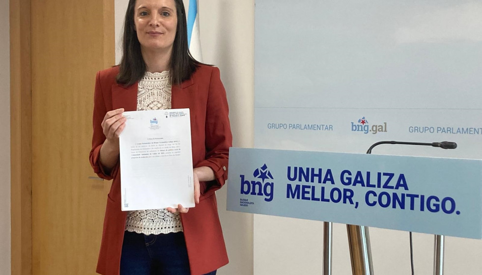 La viceportavoz parlamentaria del BNG, Olalla Rodil, presenta la 40 propuestas que el BNG defenderá en el Debate sobre el Estado de la Autonomía