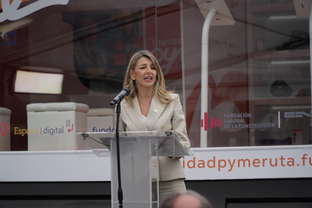 La vicepresidenta segunda del Gobierno y ministra de Trabajo y Economía Social, Yolanda Díaz, clausura  el proyecto itinerante 'Formación en Ruta'