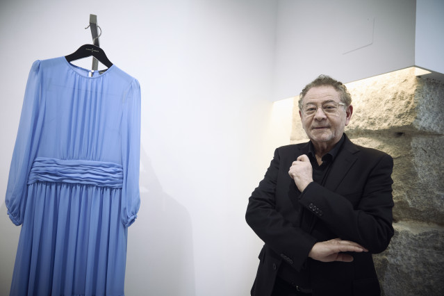 El diseñador Roberto Verino realiza una presentación estática de su colección primavera-verano 2026, en el Monbull Corner, a 16 de marzo de 2026, en Madrid (España). El diseñador Roberto Verino ha presentado su colección inédita primavera-verano 2026 en e