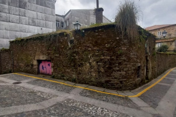 Casa en el número 1 de Caramoniña, en Santiago, incluida en el Rexistro de Soares