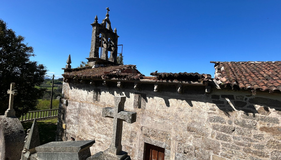 La iglesia románica de Santa María de Carboeiro