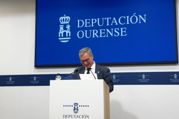 El presidente de la Diputación de Ourense, Luis Menor, da cuenta de los asuntos aprobados en junta de gobierno provincial