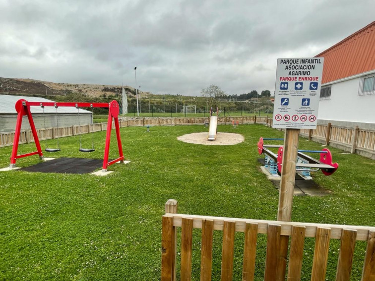 Madre de acogida de un niño con discapacidad consigue asistencia tras amenazar con una huelga de hambre