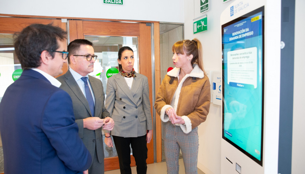 Archivo - Oficina de empleo con cajero autoservicio