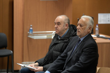 Manuel Reija y Miguel Reija, lotero y exdelegado provincial de Loterías y Apuestas del Estado acusados de quedarse con un boleto de una Primitiva millonaria y juzgados por estafa y blanqueo de capita