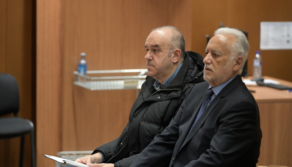 Manuel Reija y Miguel Reija, lotero y exdelegado provincial de Loterías y Apuestas del Estado acusados de quedarse con un boleto de una Primitiva millonaria y juzgados por estafa y blanqueo de capita