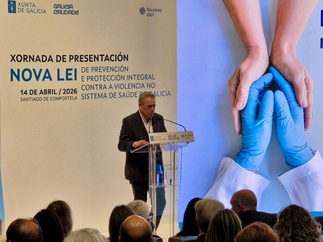 El conselleiro de Sanidade, Antonio Gómez Caamaño, interviene en la jornada de presentación de la modificación de la Ley de salud de Galicia. En la Consellería de Sanidade, Santiago de Compostela.