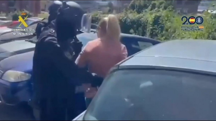 VÍDEO | Policía Nacional y Guardia Civil detienen a banda de atracadores justo antes de asaltar un banco en Vigo