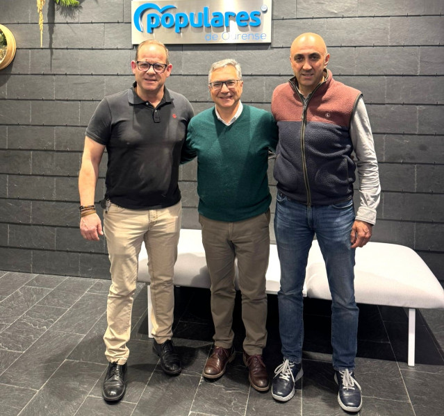 El presidente de la gestora local del PP de Maceda, José Manuel Gil, asumirá la portavocía del grupo municipal tras renunciar el primer edil