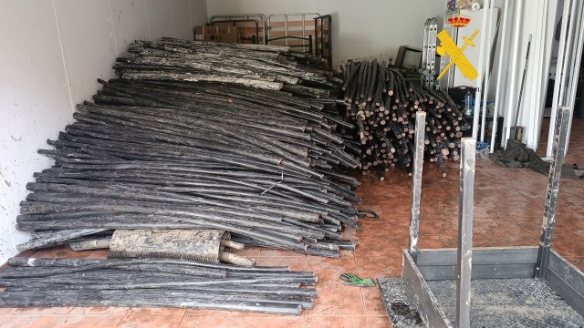 Cable de cobra robado.