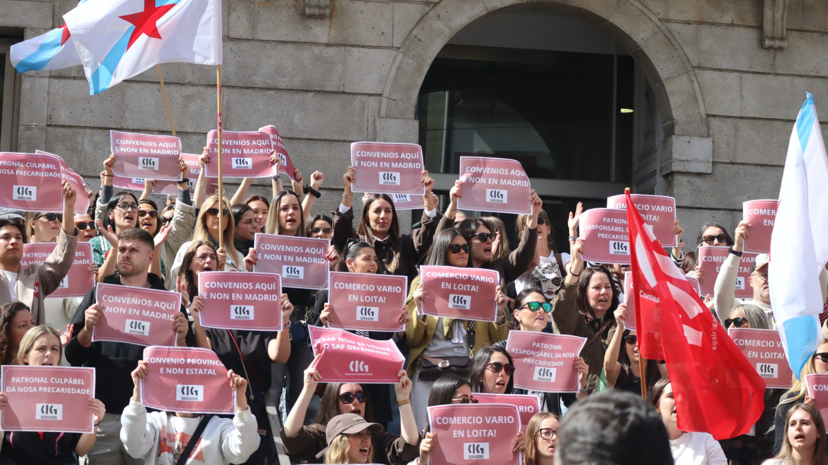 Manifestaciu00f3n del convenio del textil en Vigo