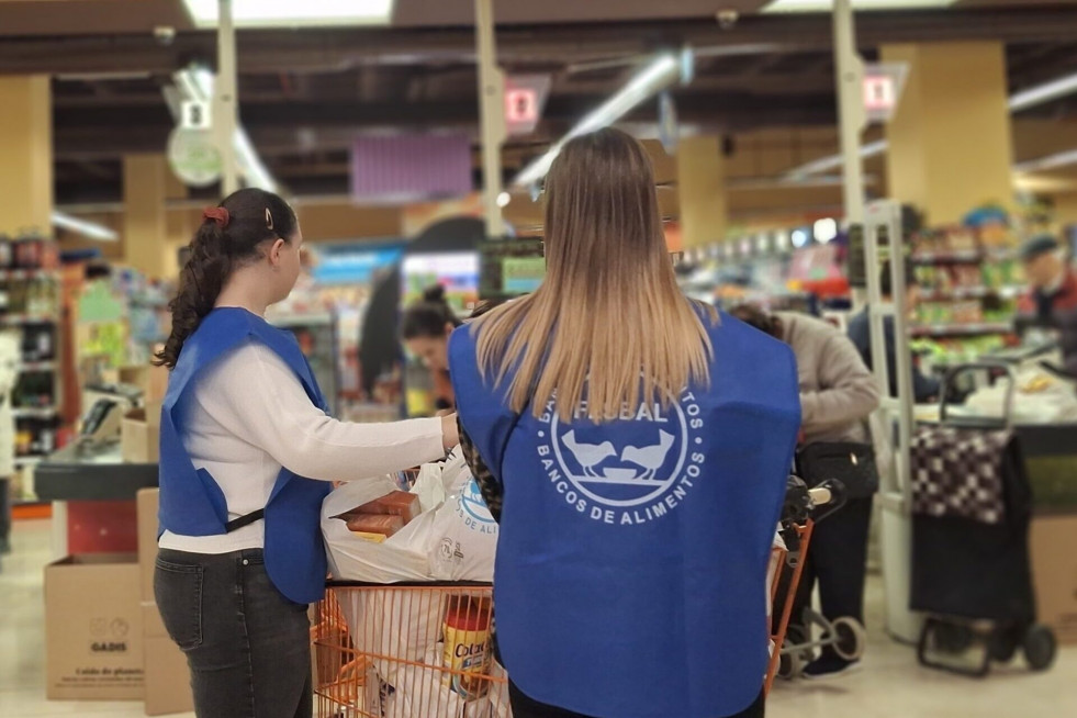 Archivo - Imagen de voluntarios de Banco de Alimentos.