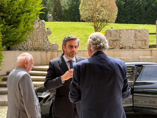 Diego Calvo a la llegada de la comida.