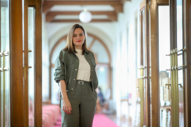 La presidenta de la Diputación de Lugo y alcaldesa de Burela, Carmela López, en una entrevista con Europa Press