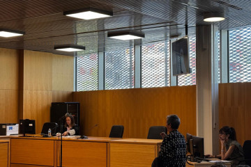 Suspendido el juicio por un incendio en una casa por incomparecencia de testigos que serán conducidos por fuerza pública