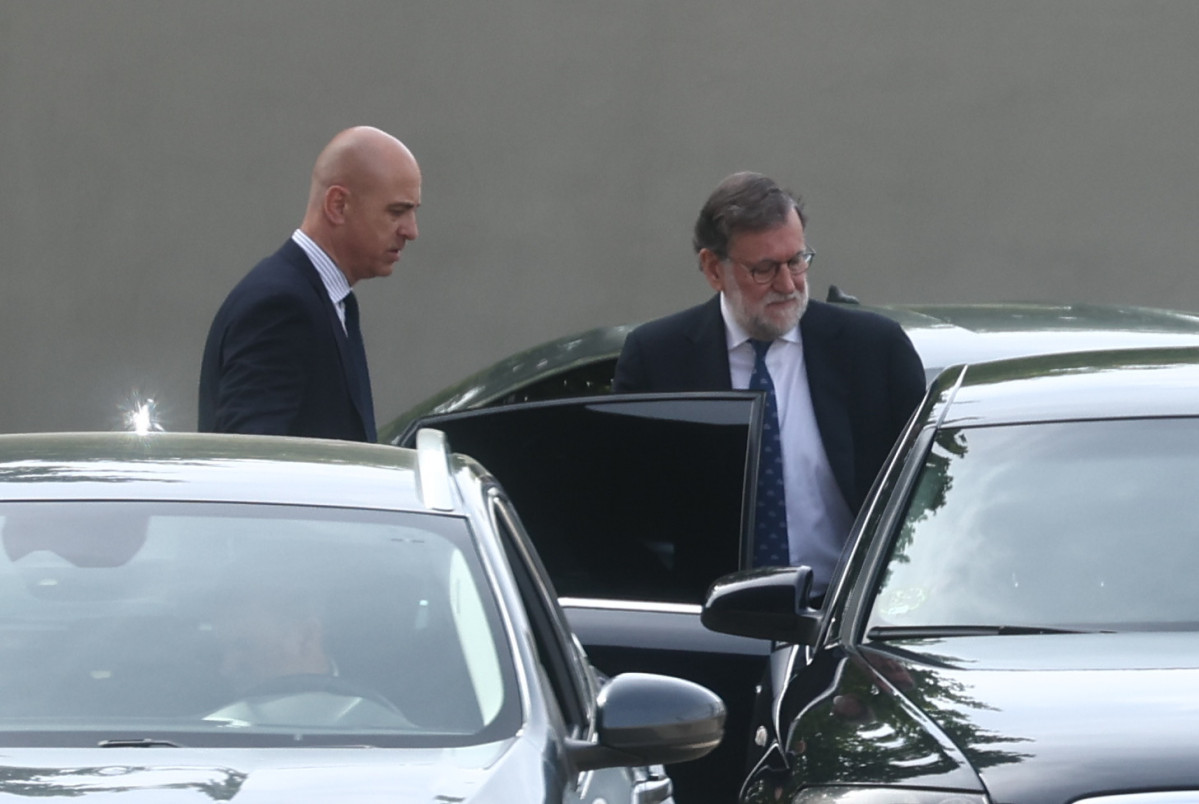 El expresidente del Gobierno, Mariano Rajoy, a su salida de la Audiencia Nacional, a 23 de abril de 2026, en San Fernando, Madrid (España). El caso Kitchen investiga la presunta operación del Ministerio del Interior para sustraer información sensible al e