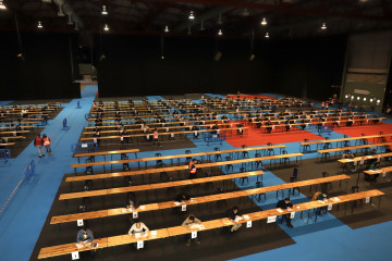 Archivo - Oposiciones del Sergas en el Recinto Feiral de Silleda