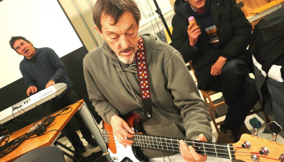 Los Coquitos, la banda que se creo en el proyecto Barraca XXI, en una acutación en la SGAE