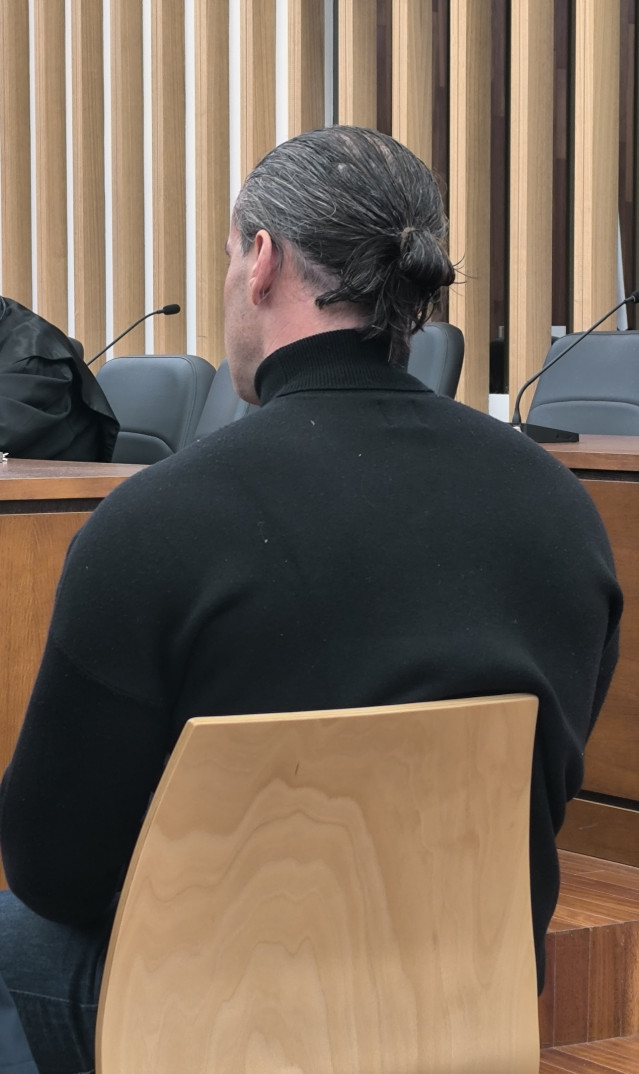 El armador Pablo G.F., acusado por el alijo de casi 3 toneladas de cocaína del buque Simione, en el juicio en la sección quinta de la Audiencia Provincial de Pontevedra.