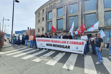 Protesta de trabajadores de Losán en Curtis