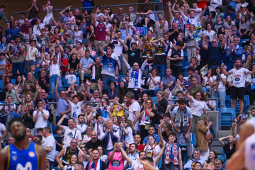 La aficción del Obradoiro celebra el triunfo contra Estudiantes