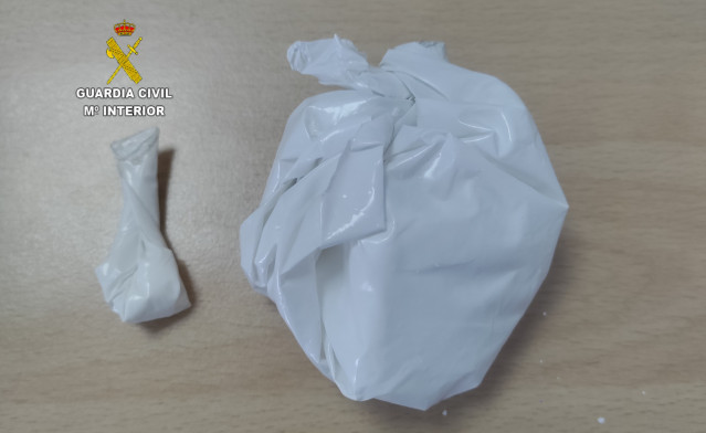 Cocaína incautada en un control en Caldas de Reis.