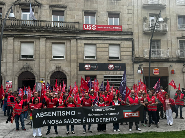CCOO moviliza a cerca de 500 personas en Ourense para reclamar a Xunta y CEO mejoras en sanidad y siniestralidad laboral