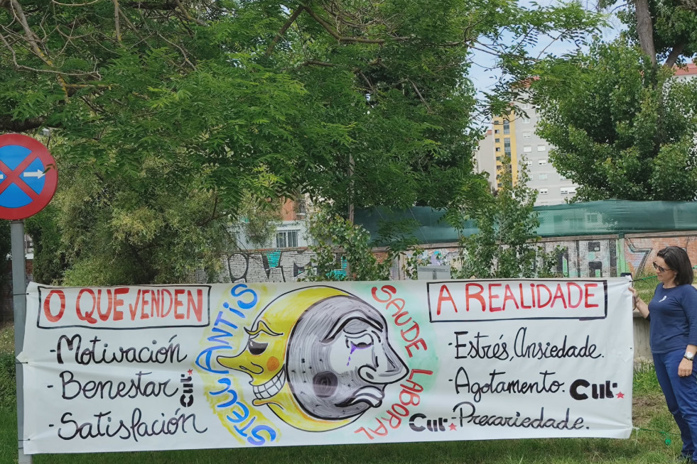 Imaxe 28 abril porta