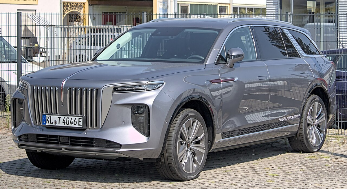Hongqi E HS9 en una imagen de la wikipedia