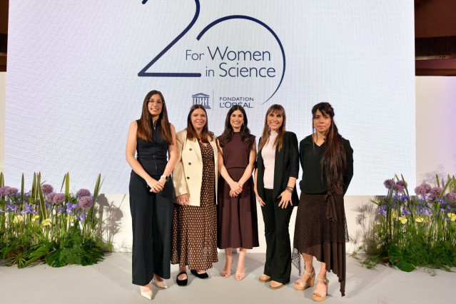 La investigadora gallega Cintia Folgueira, galardonada con el L'Oréal-Unesco For Women in Science en España