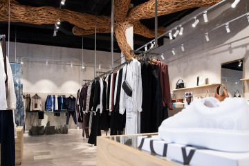 Archivo - Adolfo Domínguez.