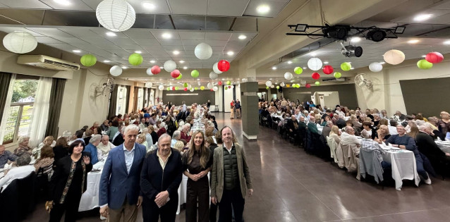 La conselleira de Política Social e Igualdade, Fabiola García, en un centro gallego en Argentina