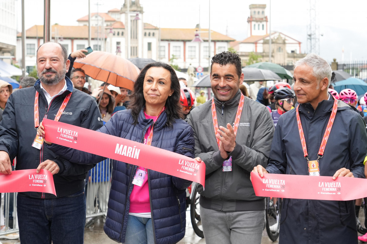 Corte de la salida de La Vuelta Femenina