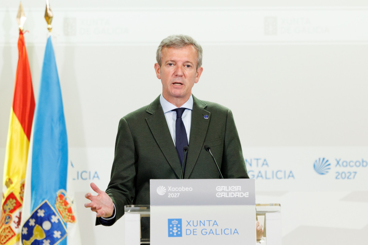 El titular del Ejecutivo gallego, Alfonso Rueda, en la rueda de prensa posterior a la reunión del Consello
